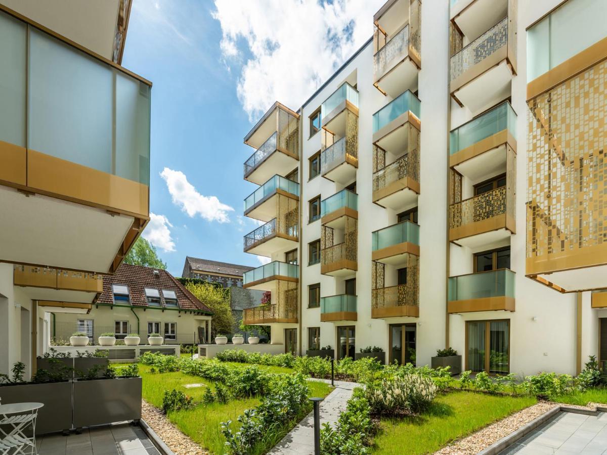 Vagabond Grand'Or Aparthotel Boedapest Buitenkant foto
